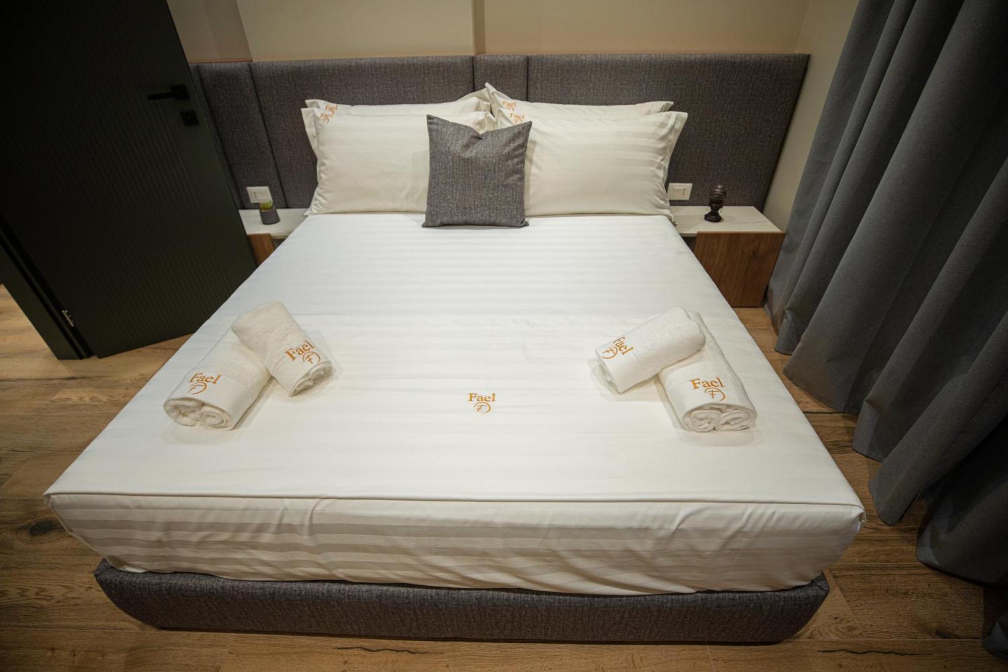 Vlore Luxury Apartaments "Fael" Ngoại thất bức ảnh
