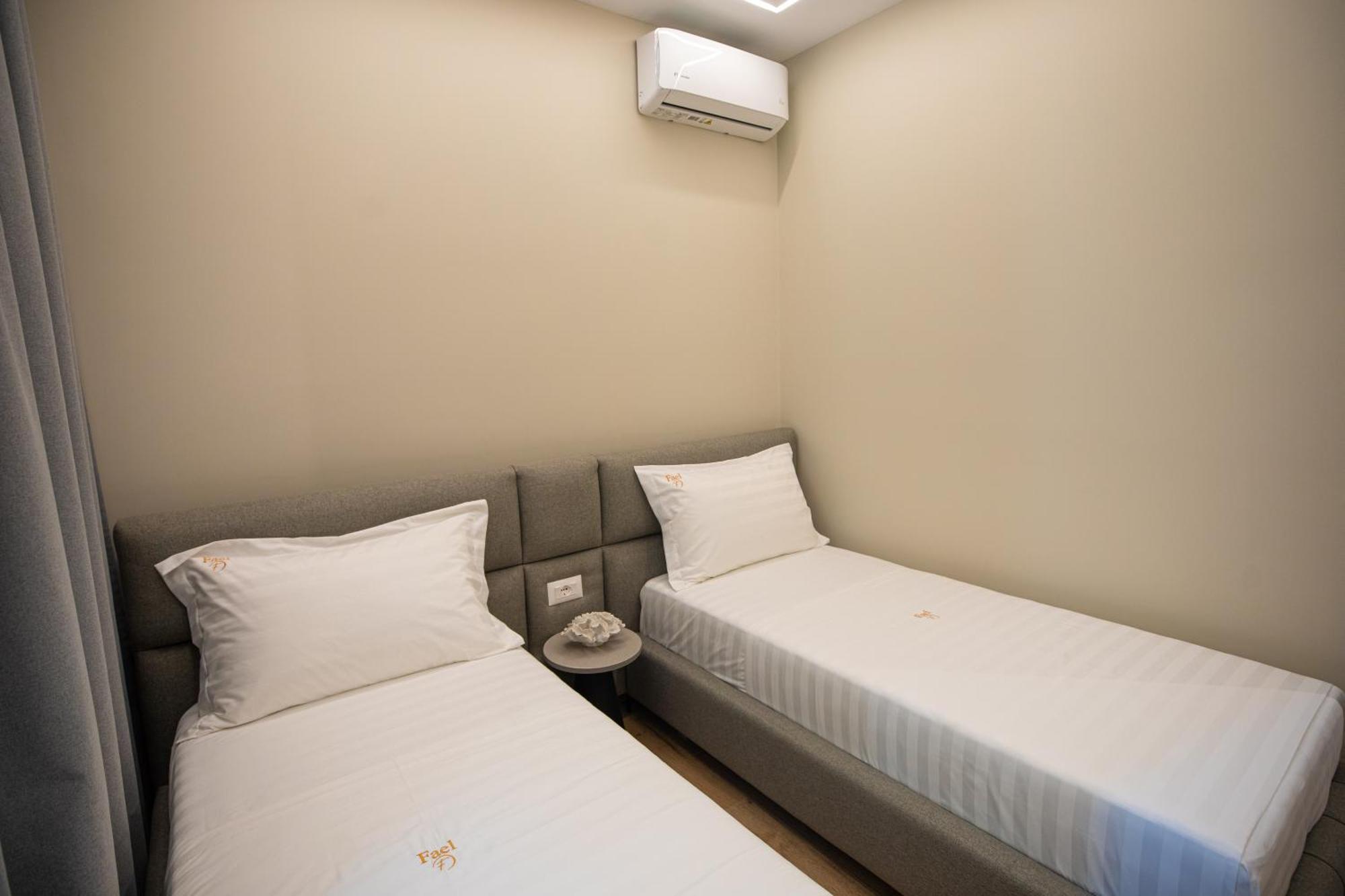 Vlore Luxury Apartaments "Fael" Ngoại thất bức ảnh
