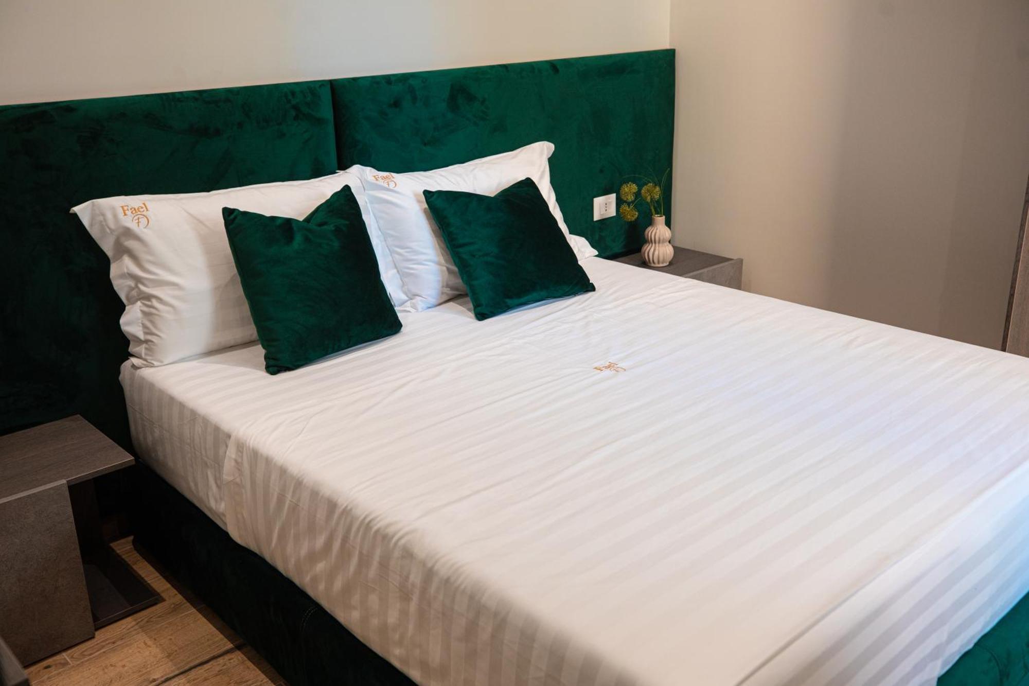 Vlore Luxury Apartaments "Fael" Ngoại thất bức ảnh