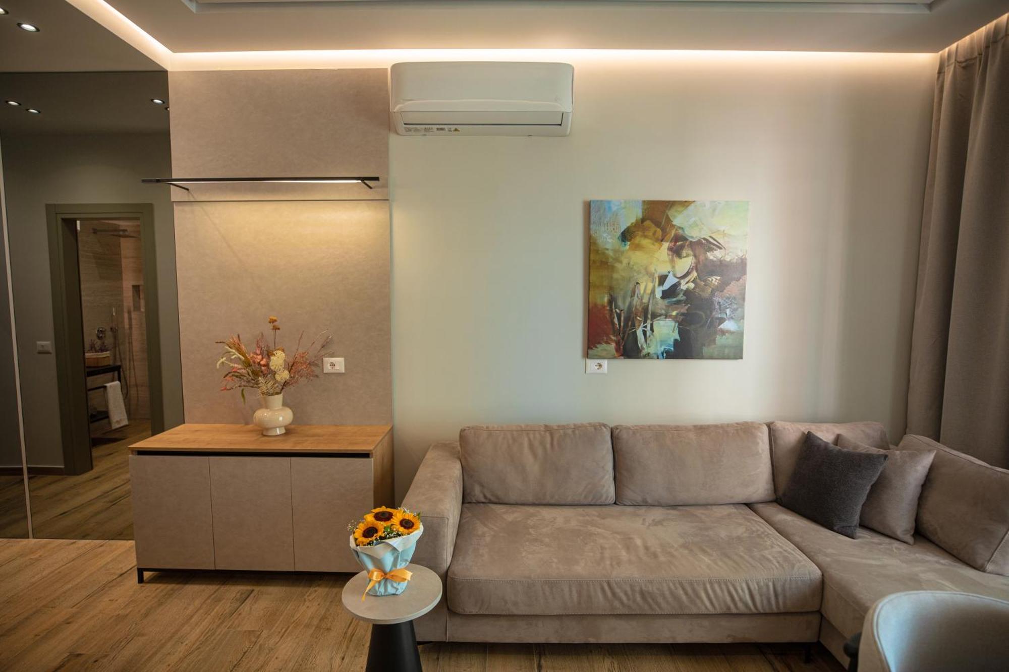 Vlore Luxury Apartaments "Fael" Ngoại thất bức ảnh